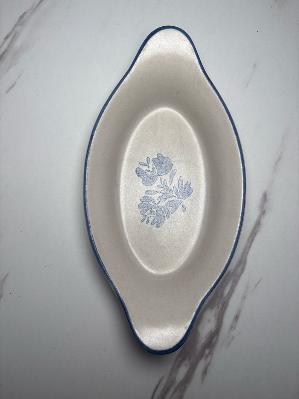 Vintage Pflatzgraff Yorktowne Stoneware Baking Dish
